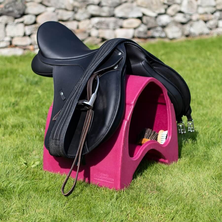 Boîtes de pansage et porte-selle